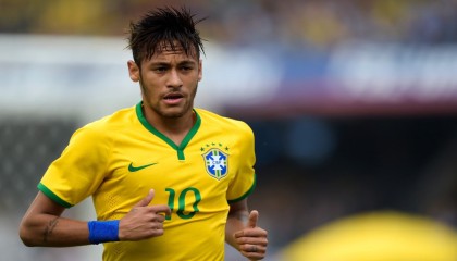 开云体育平台-英超前锋献技：完美远射破门瞬间，英超十大射手