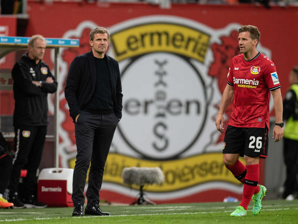 与本地村民 与本地村民